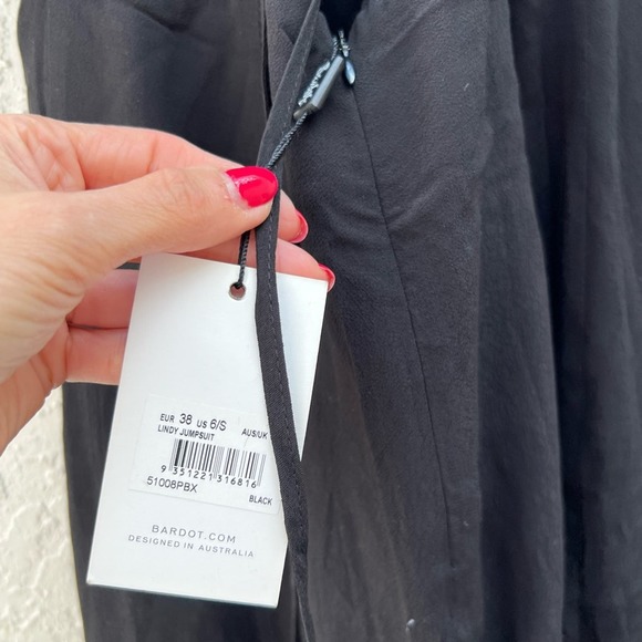 Bardot Lindy jumpsuit size 6 NWT - Picture 11 of 11